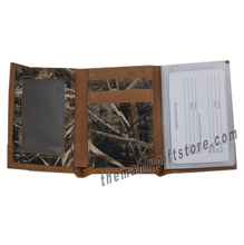 Load image into Gallery viewer, Arkansas Razorbacks Zep Pro Trifold Wallet REALTREE MAX-5 Camo